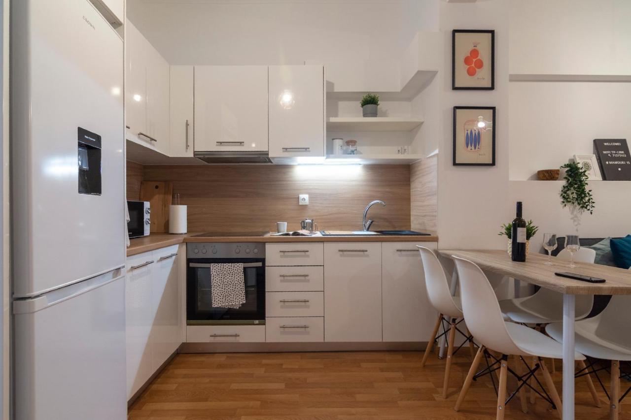 Modern 2Bd Apt In Athens , 3-Min Metro Atenas Exterior foto